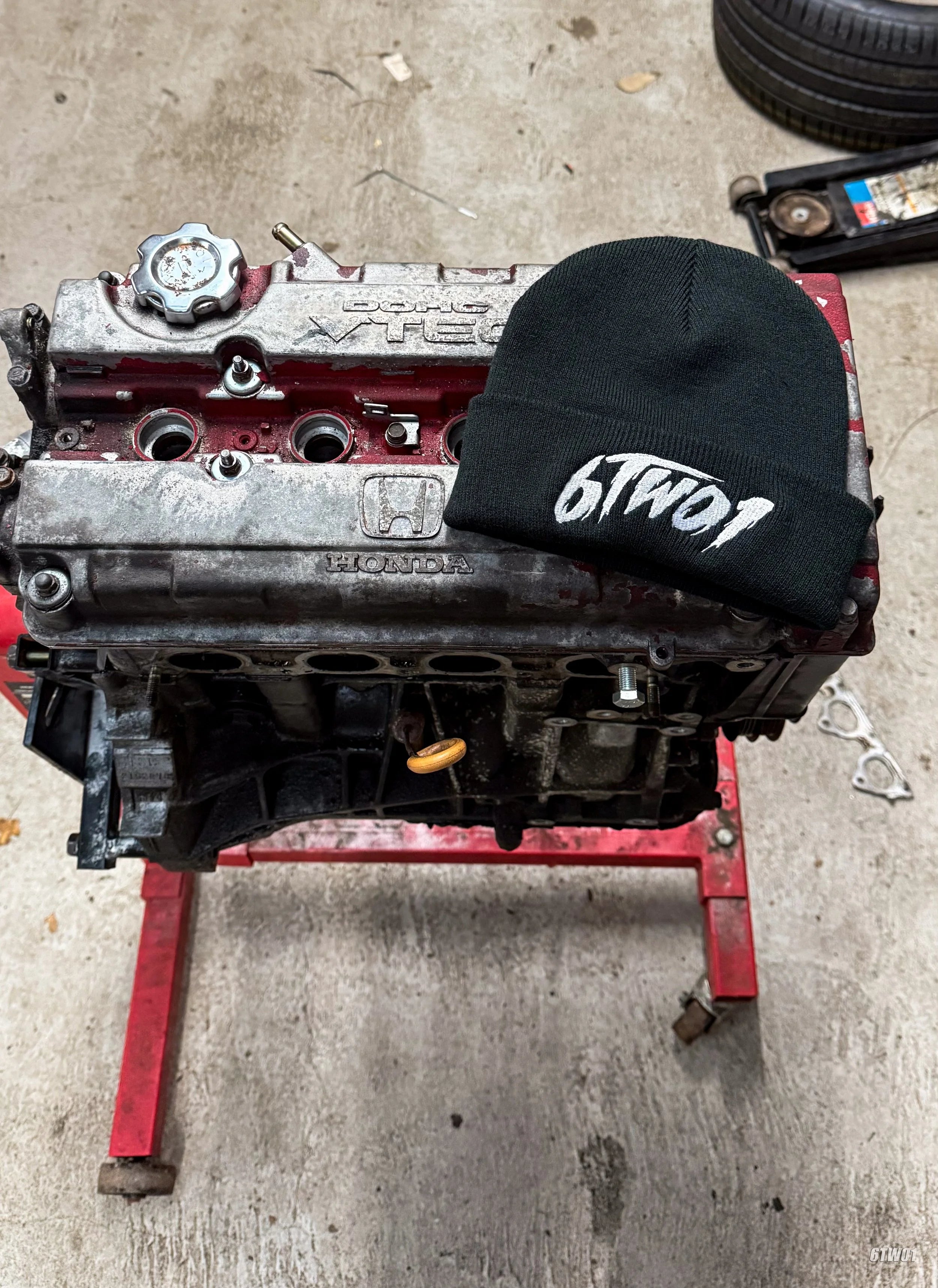 6TWO1 FRIGHT BEANIE BLACK